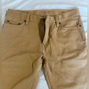 Men’s Banana Republic  Traveler pants